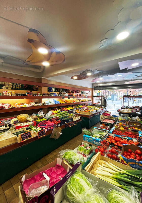 Commerce à PARIS-13E