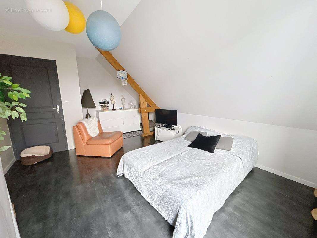 Maison à SANNERVILLE