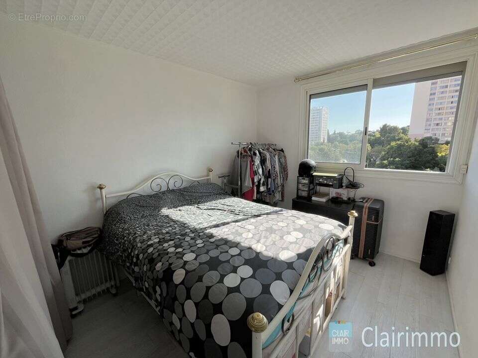 Appartement à MARSEILLE-13E