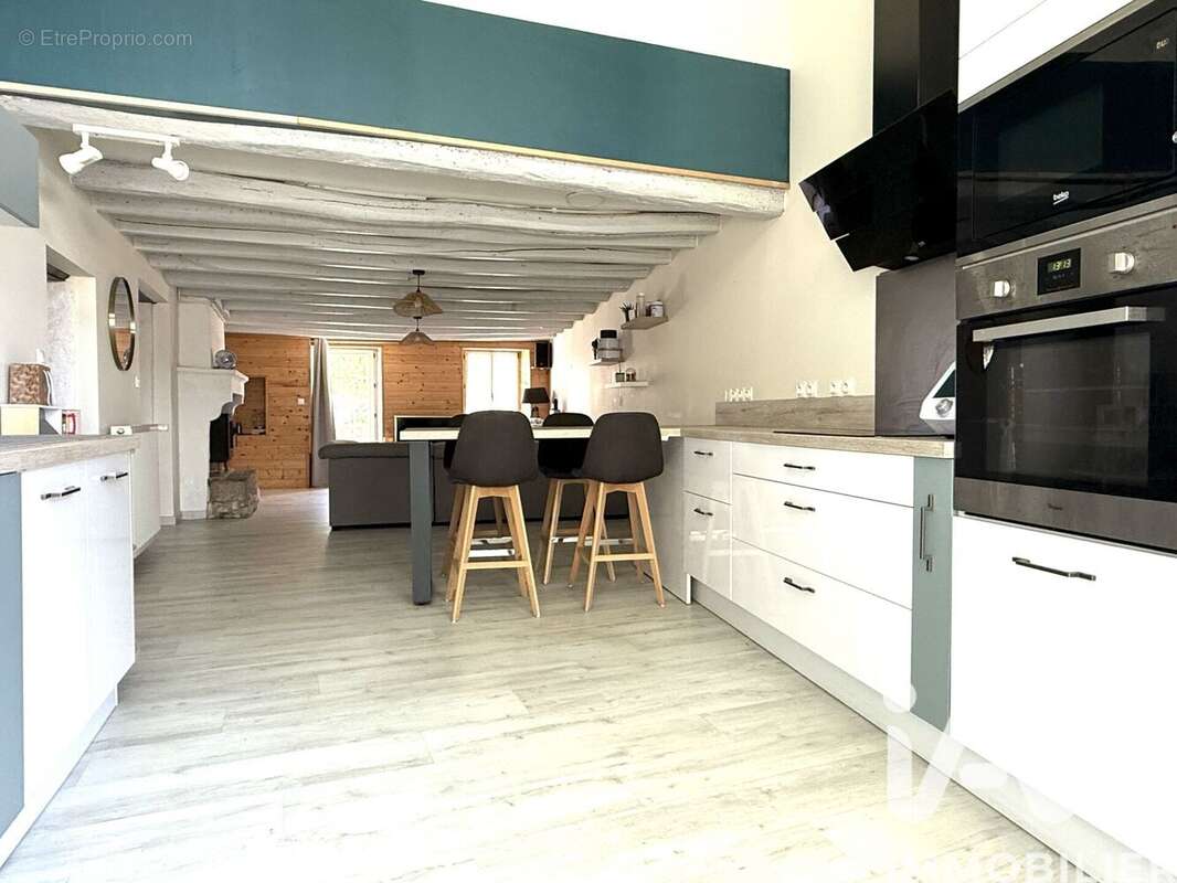 Maison 164 m² à Amure  - photo 3