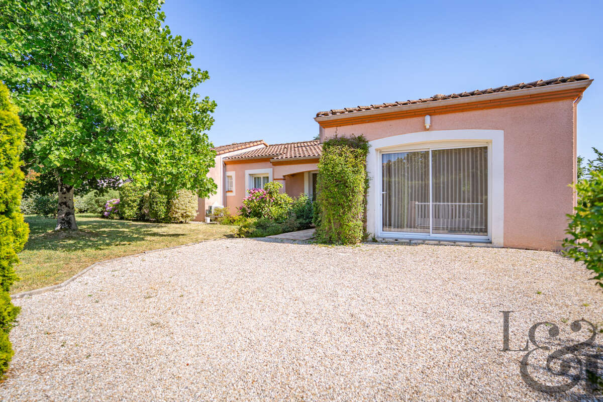 Maison de plain-pied à vendre à Villeneuve-sur-Lot - photo 4