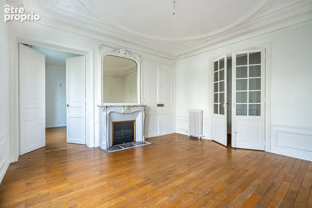Appartement à PARIS-11E