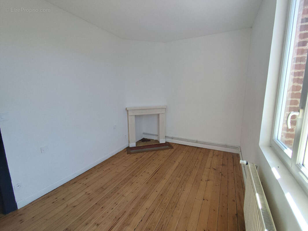 Maison rénovée à Warloy Baillon - photo 9