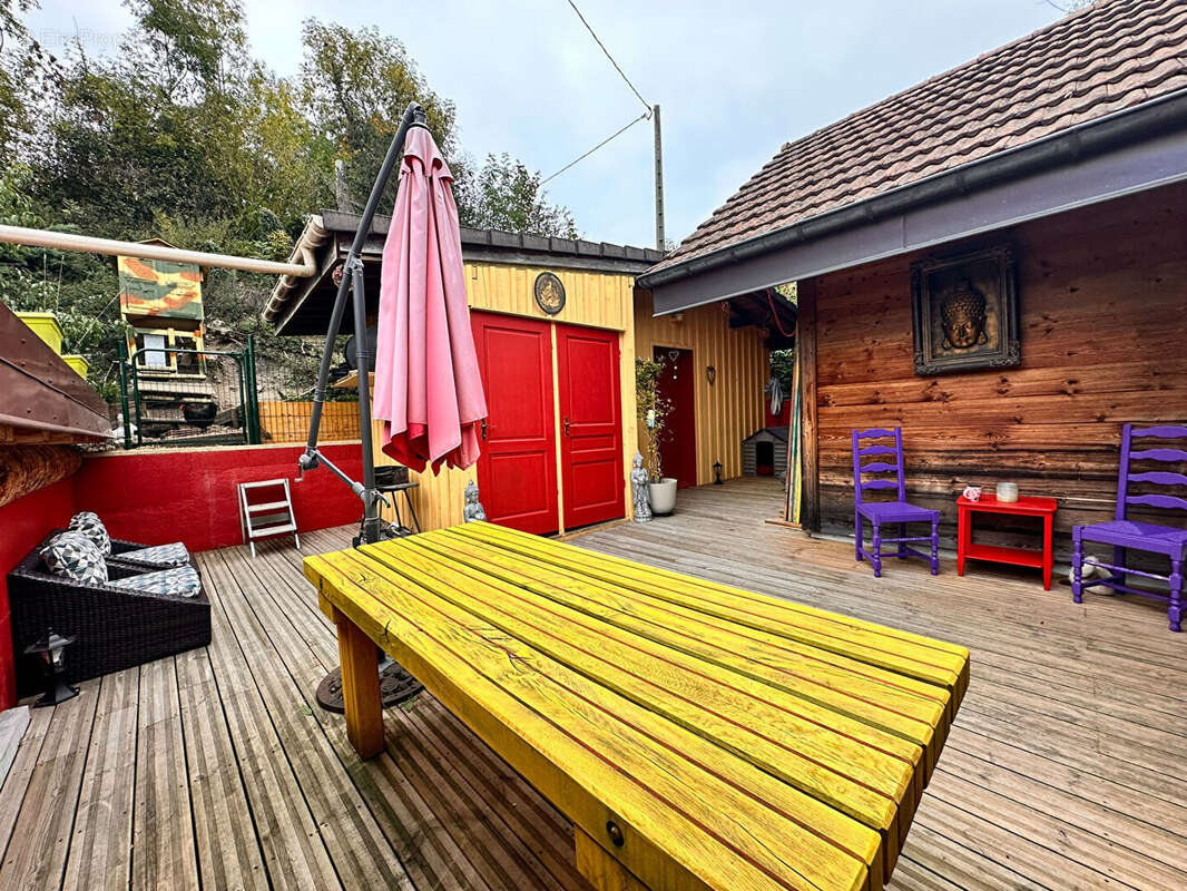 Maison à PERRIGNIER