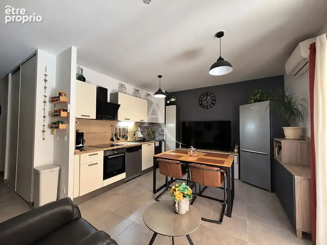 Appartement Balaruc Le Vieux 2 pièce(s) 40 m2 + Terrasse, jardinet et place de parking - photo 6