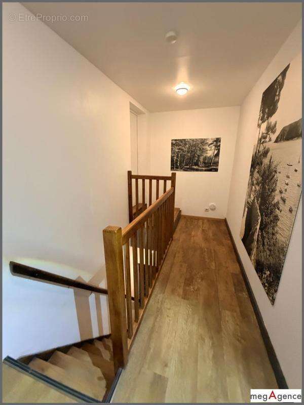 Duplex de caractère en plein centre ville avec son jardin de 186 m2 - photo 2