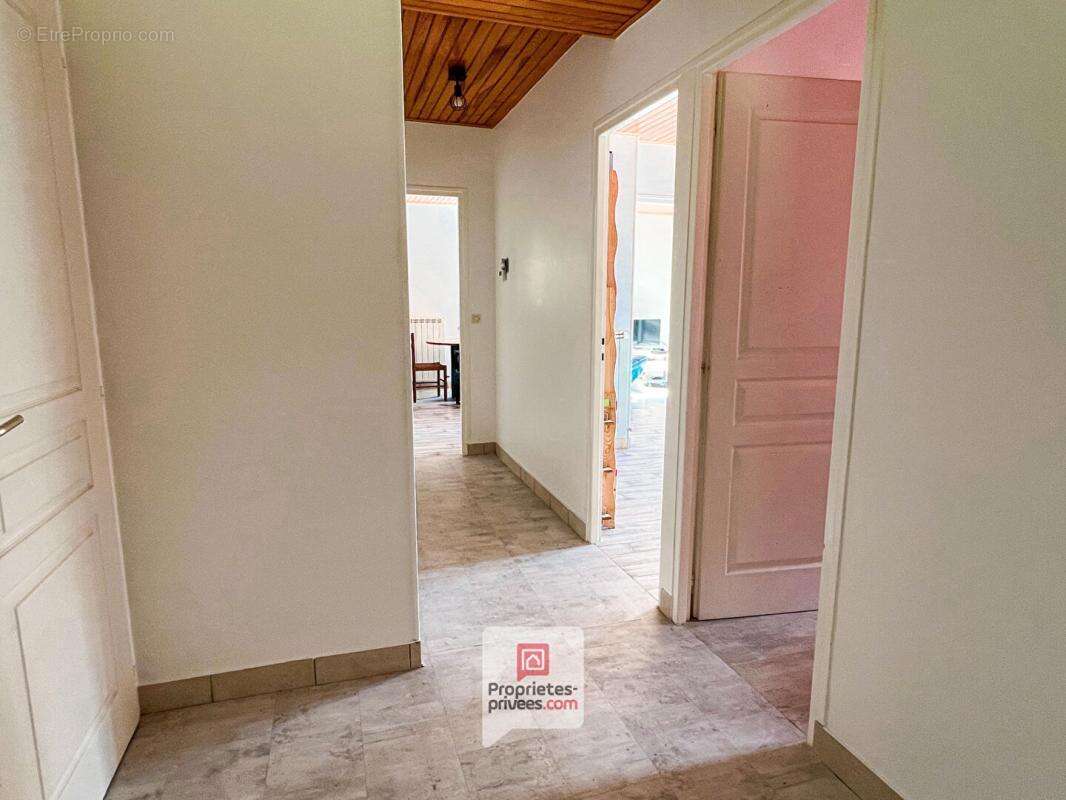 Appartement à GIERES