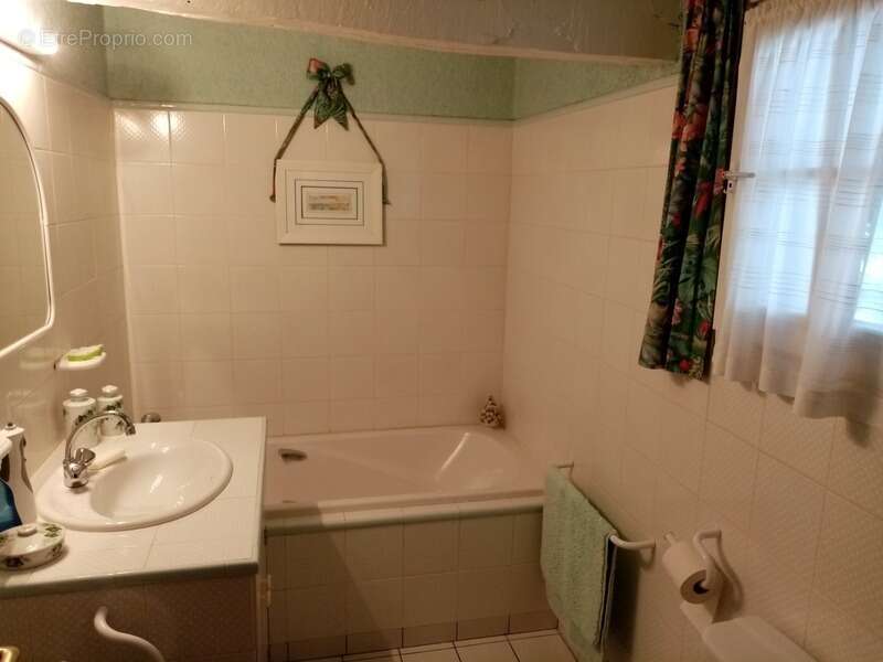 Maison à CANY-BARVILLE