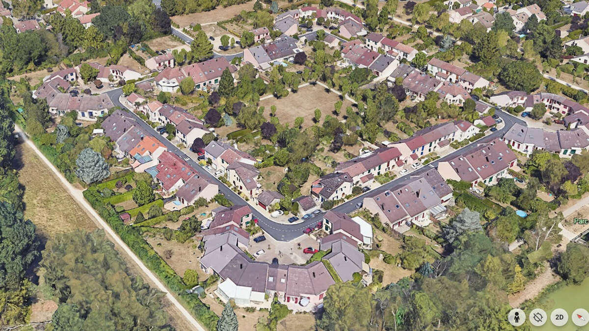 Maison à VOISINS-LE-BRETONNEUX