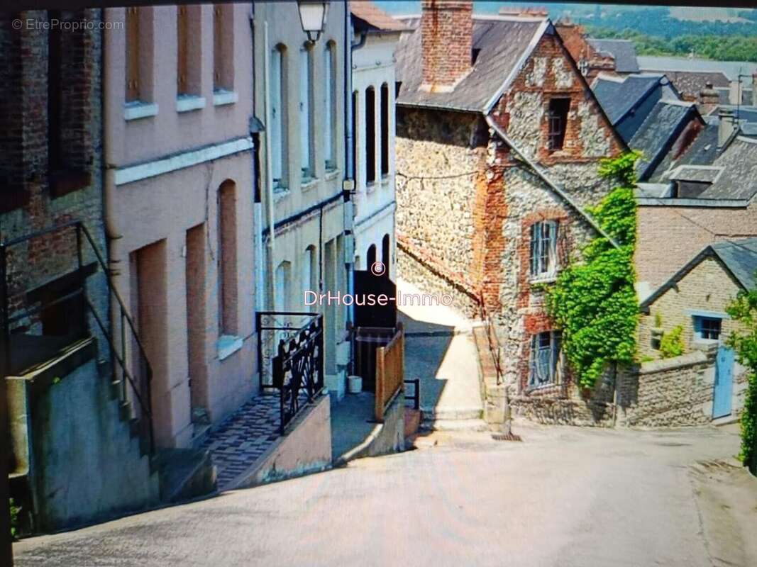 Maison à QUILLEBEUF-SUR-SEINE
