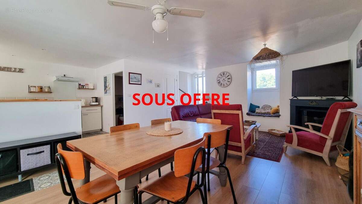 Maison à PEYRIAC-MINERVOIS