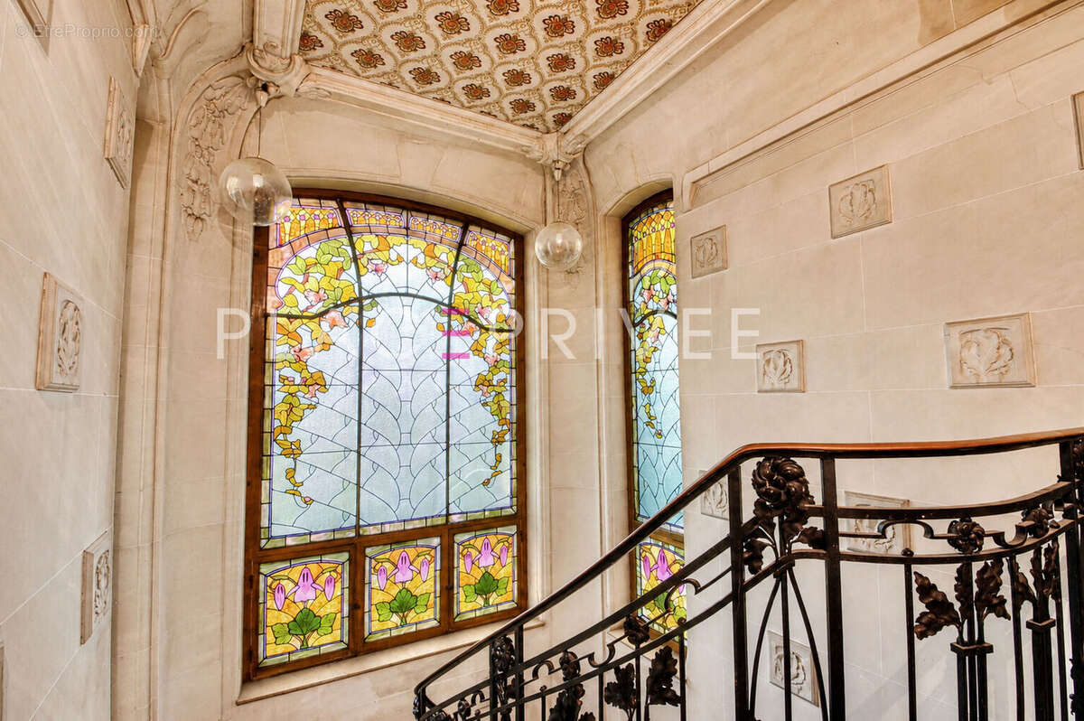 Appartement avec terrasse et stationnement - photo 2