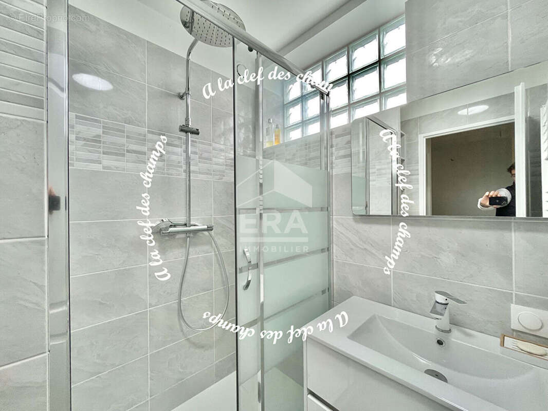 Maison à SAINT-REMY-LES-CHEVREUSE