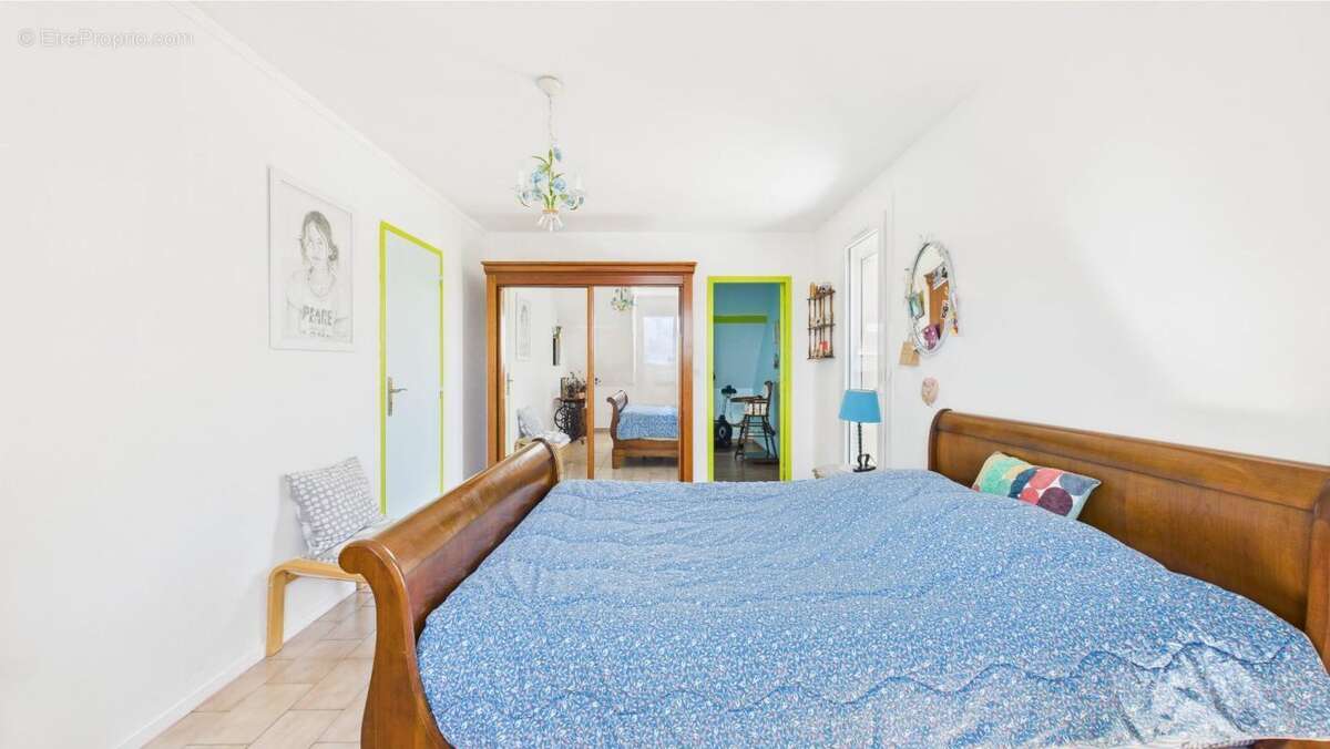 Maison à LUC-LA-PRIMAUBE