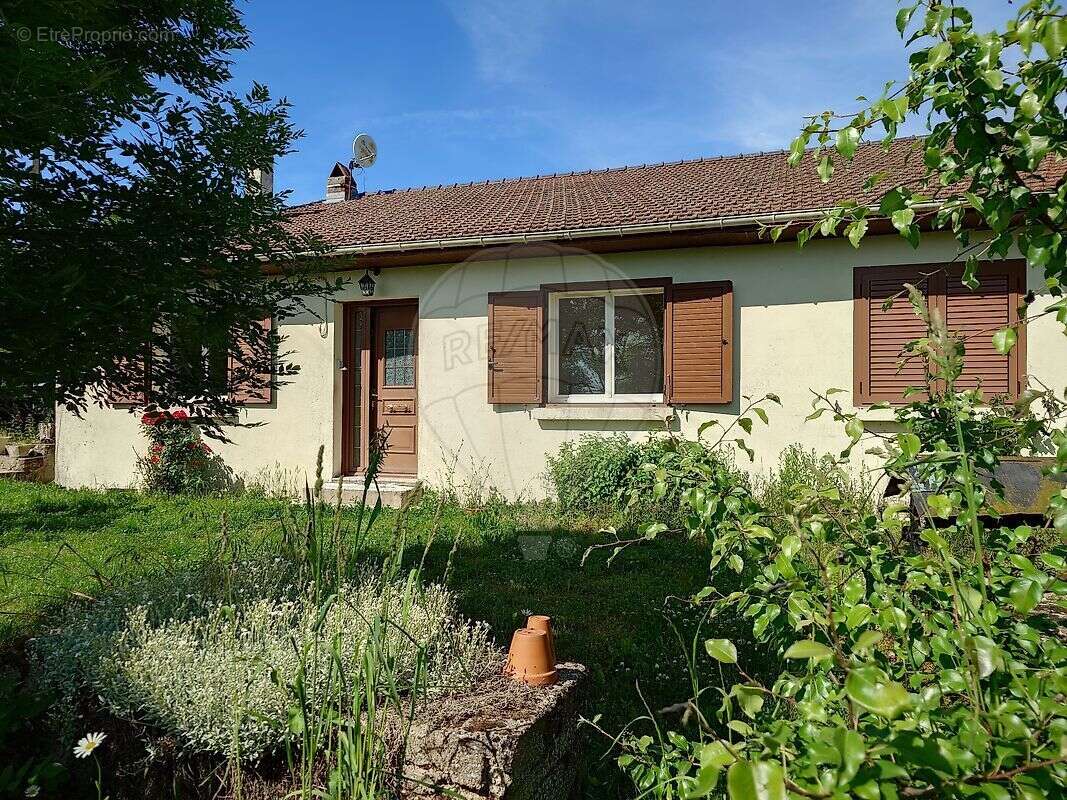 Maison à ISSY-L'EVEQUE