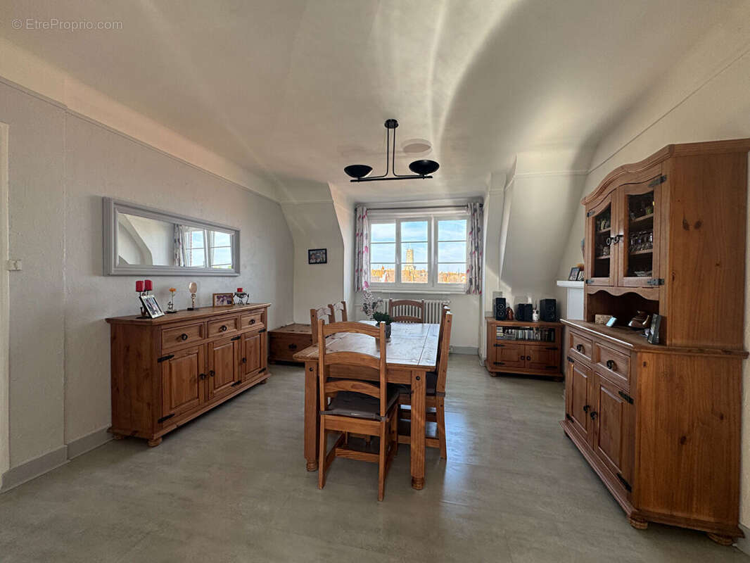 Appartement à CALAIS