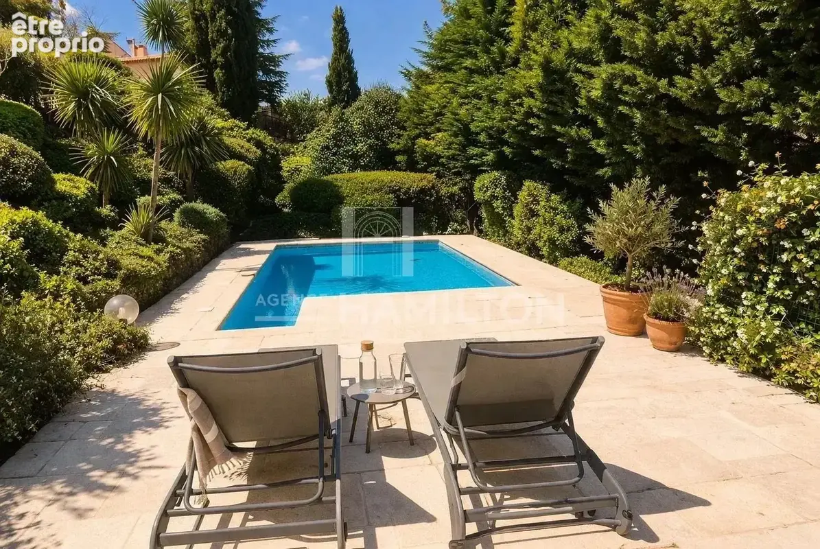 Le rouret - vue dégagée - photo 2