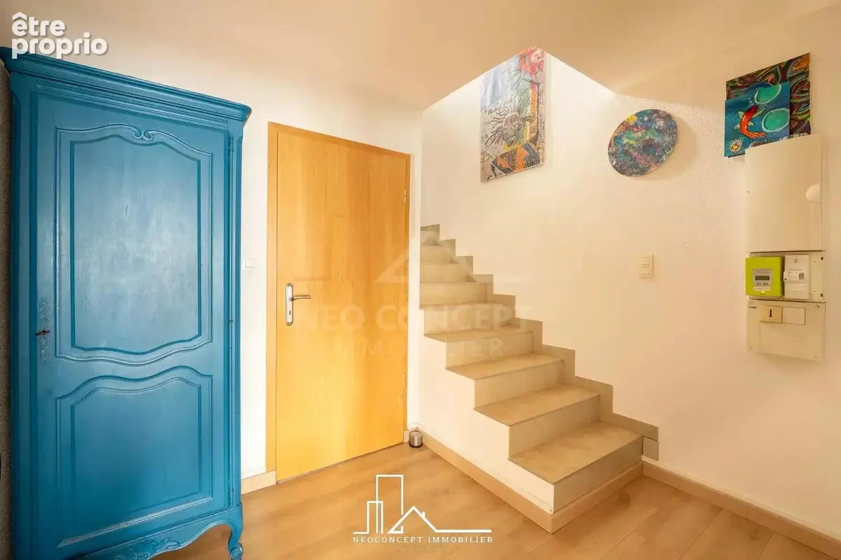 Maison de ville avec garage, cave, 5-6 chambres, sans travaux - photo 3