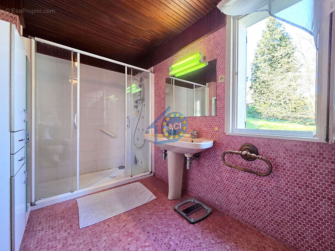 Maison à MANTES-LA-VILLE