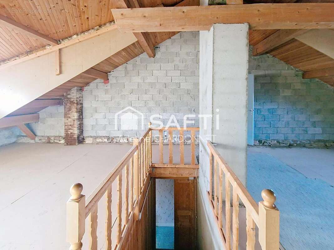 Photo 7 - Maison à MONTREAL-LA-CLUSE