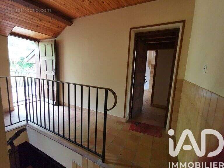 Photo 4 - Appartement à CHAMPAGNE-EN-VALROMEY