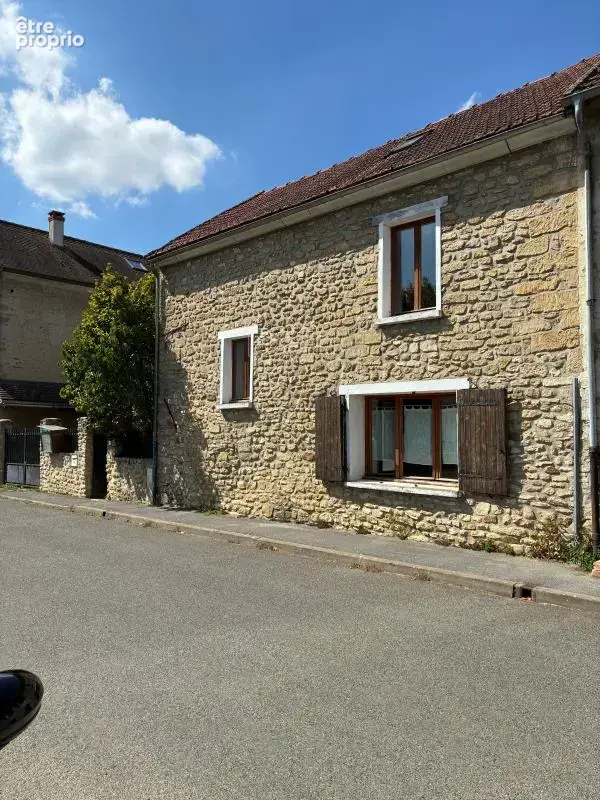 Maison à AVERNES