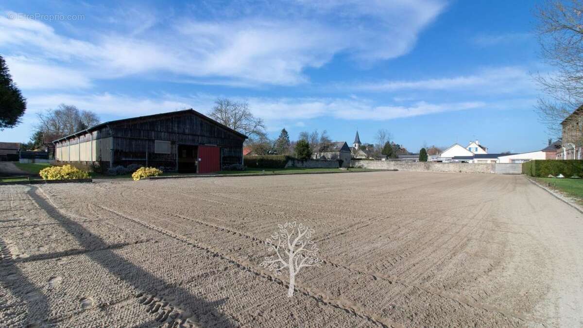 Maison à CUY-SAINT-FIACRE