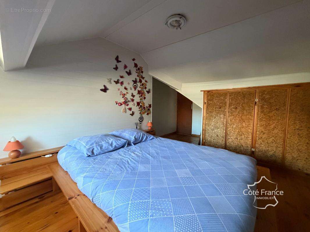 Magnifique maison en pierre de taille   Charme atypique et b - photo 18