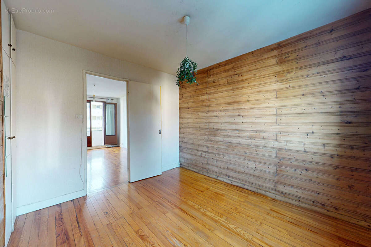 Appartement 3 pièces 53 m2 - Copropriété Ravalée / Isolée - Bajatière / Grenoble / SAINT MARTIN D'HERES - photo 16