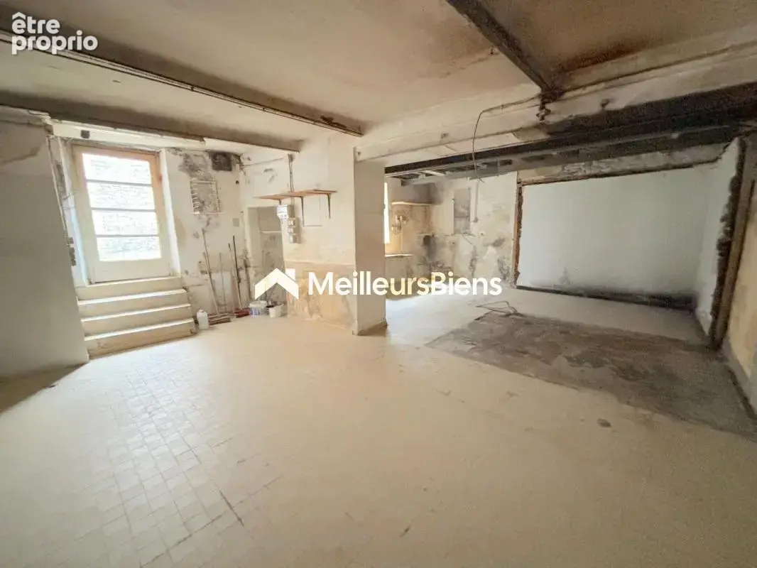 Appartement 15 pièces 300 m² à vendre à Bourg-Saint-Andeol (07700) - photo 22