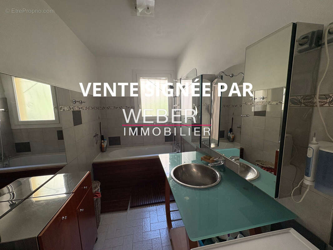 - excusivite - ollioules - type 4 + garage + cave + combles - photo 8