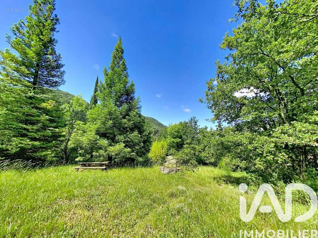 Maison 208 m² à Le Poet-Laval  - photo 8