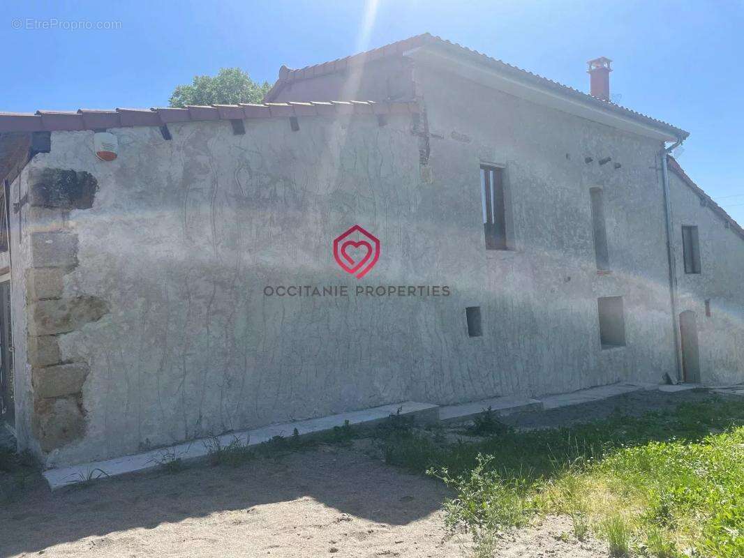 Propriété entièrement rénovée sur plus de 4 ha - photo 10