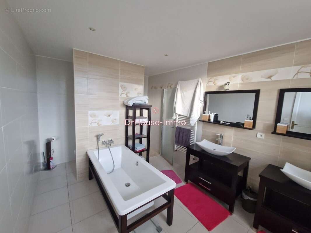 Maison à BERRY-BOUY