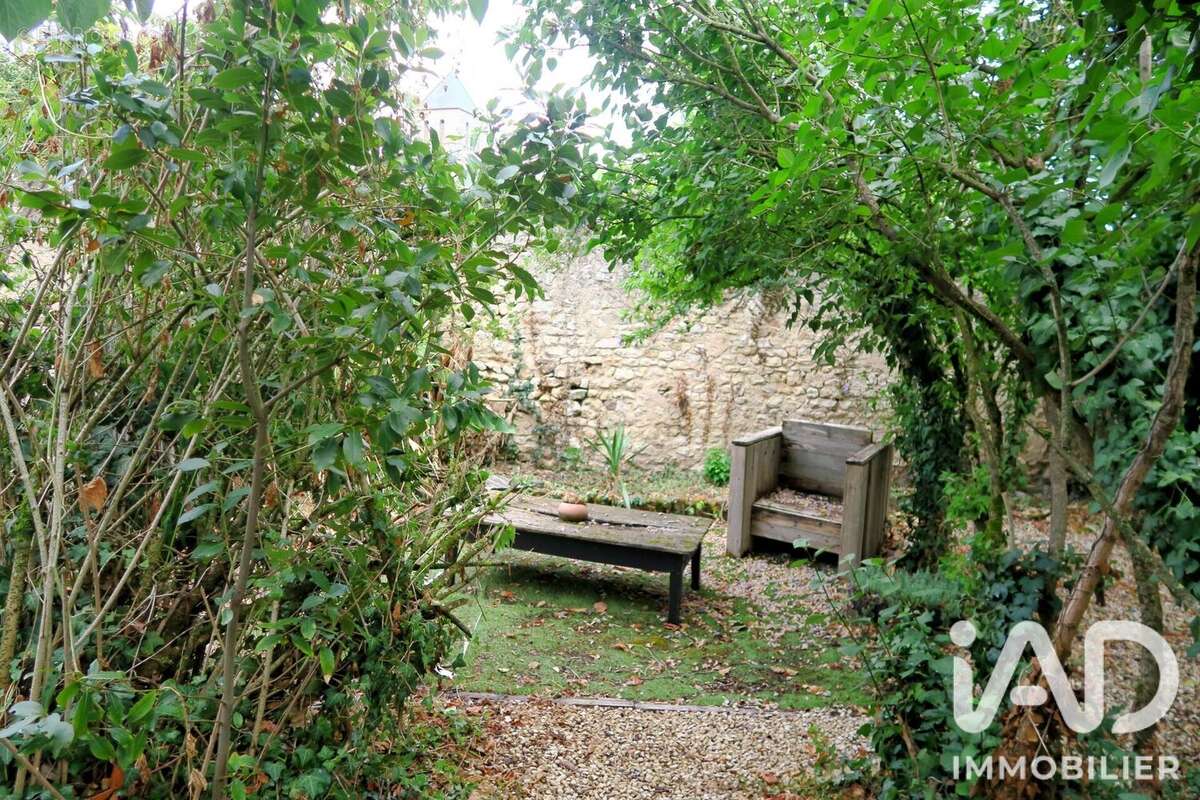 Maison 100 m² à Bouresse  - photo 3