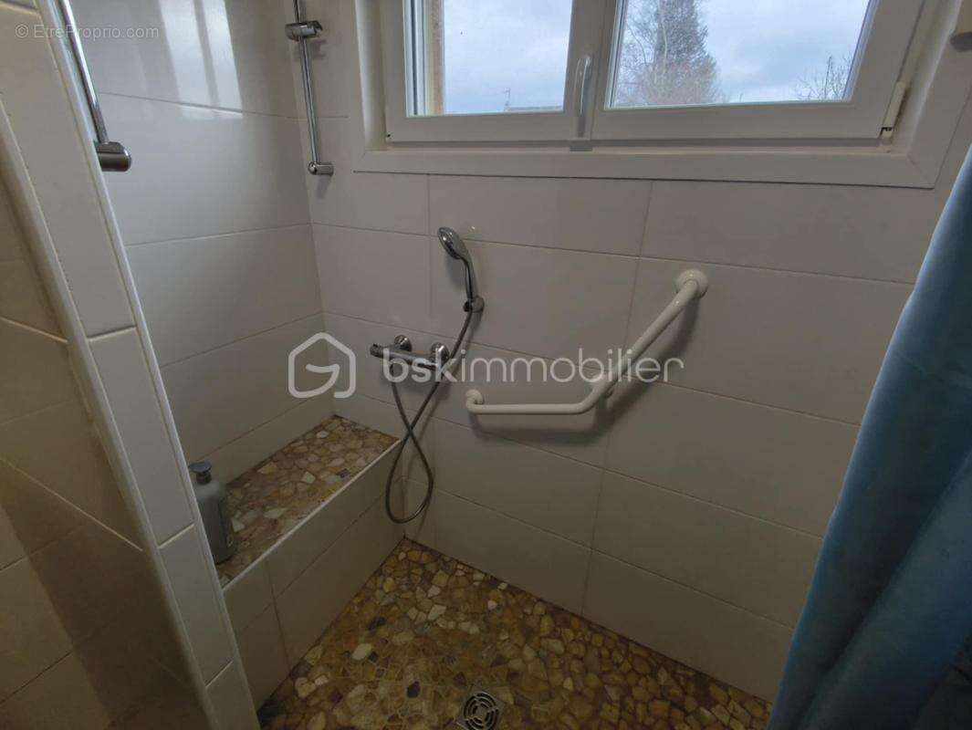 Maison à PICAUVILLE