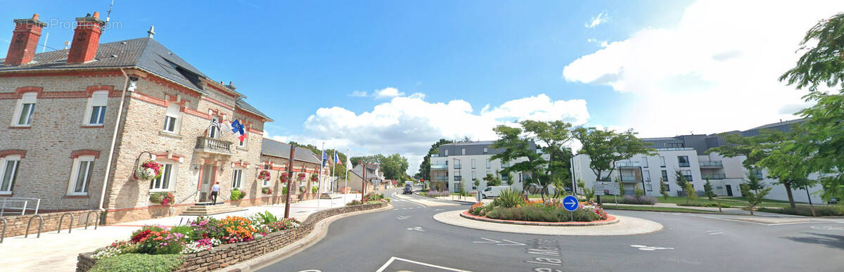 Parking à TREILLIERES