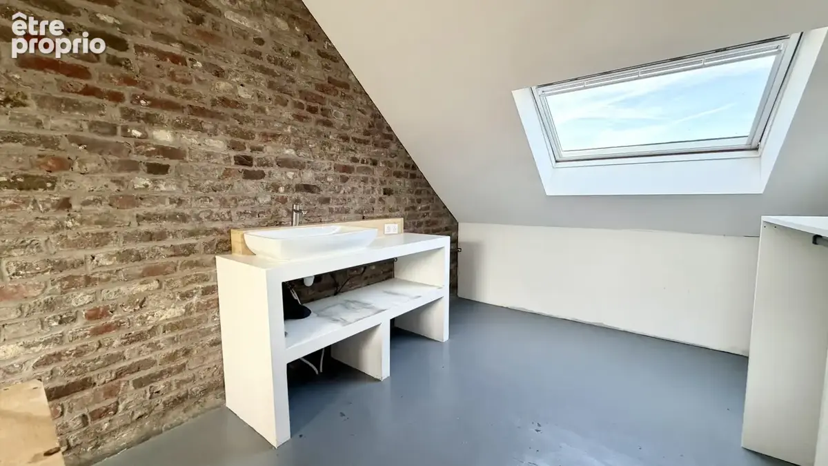WAMBRECHIES : Maison rénovée 3 chambres avec jardin - photo 13