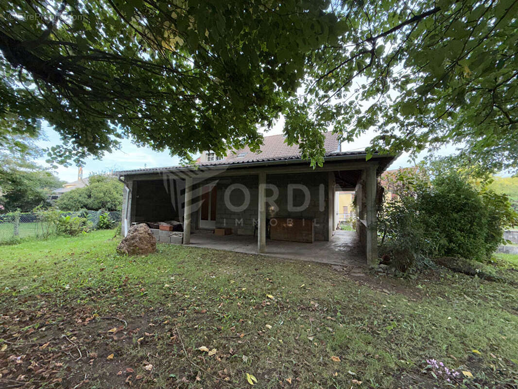 Maison à COSNE-COURS-SUR-LOIRE