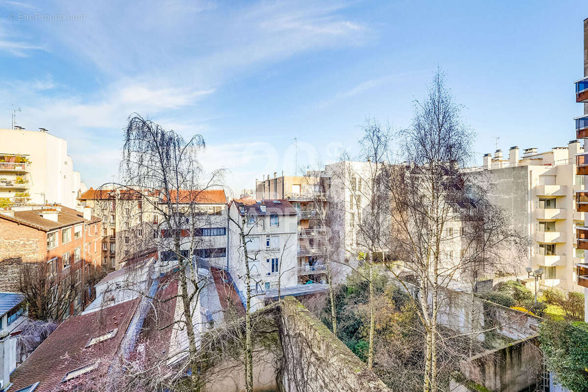 Appartement à PARIS-19E