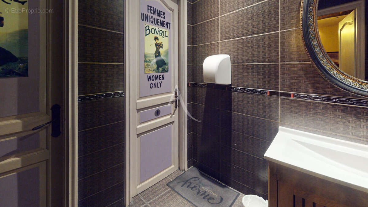 Commerce à CARCASSONNE