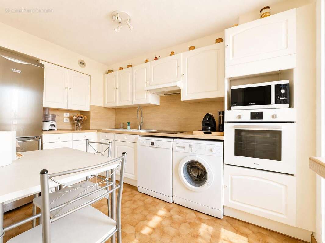   - Appartement à NICE