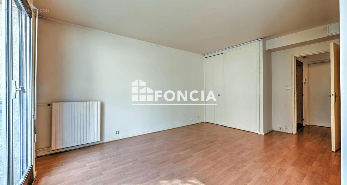 Appartement à VERSAILLES