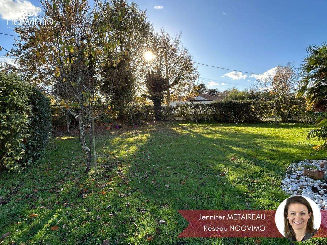 Maison à LA HAIE-FOUASSIERE