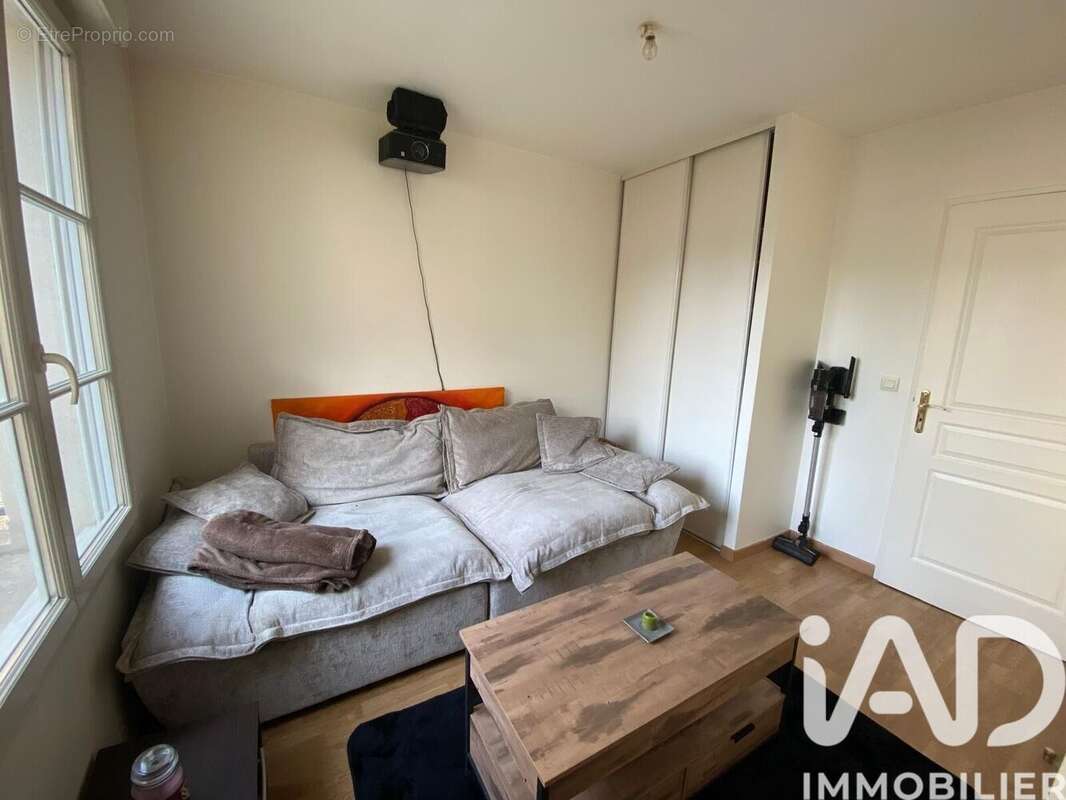 Photo 7 - Appartement à SAINT-FARGEAU-PONTHIERRY