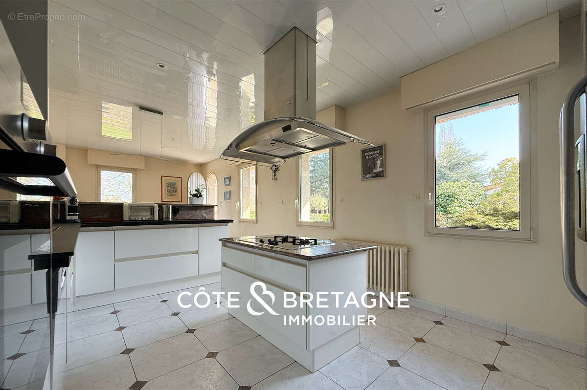 Maison à HILLION