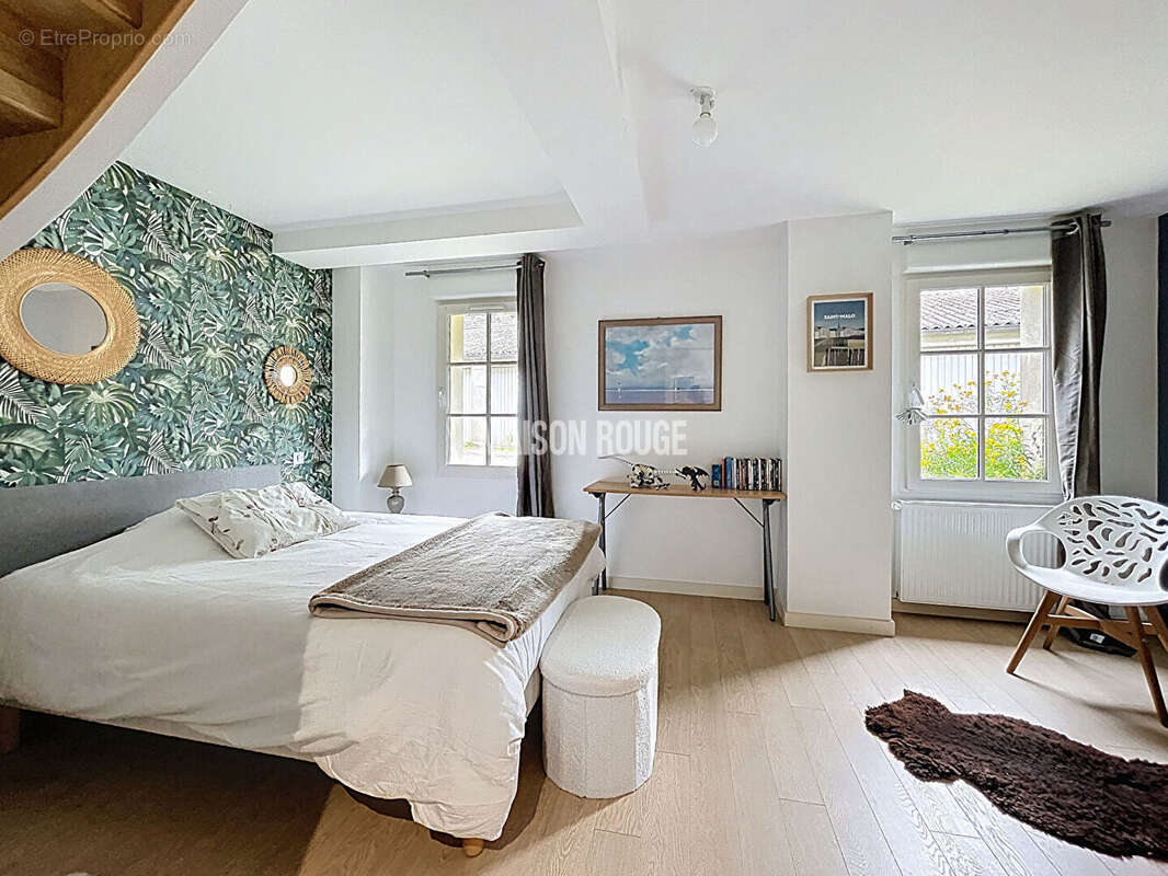 Maison à DOL-DE-BRETAGNE