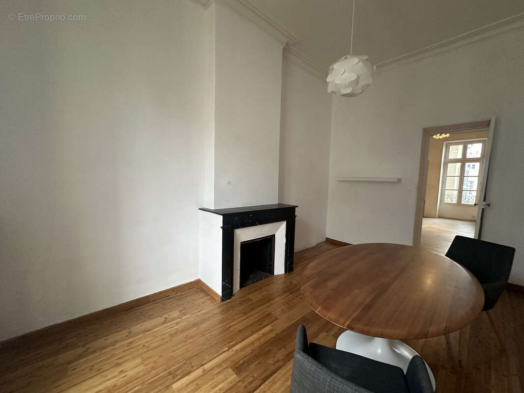 Appartement à NIMES