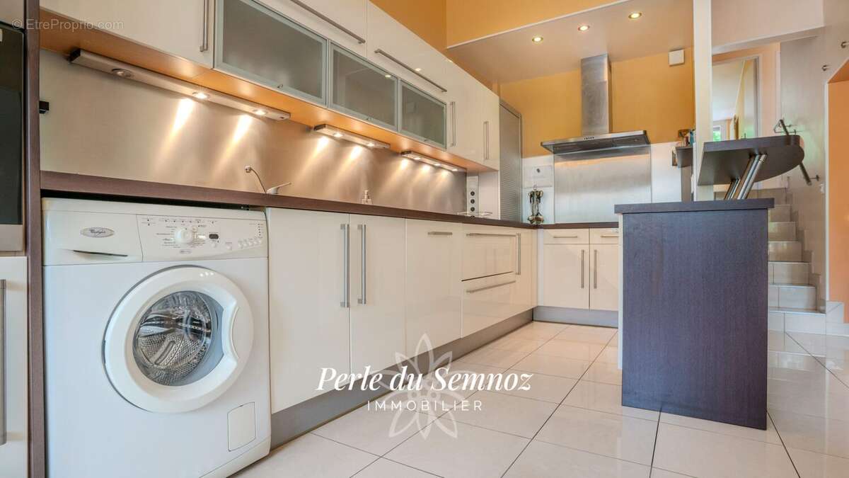 Appartement à SEYNOD