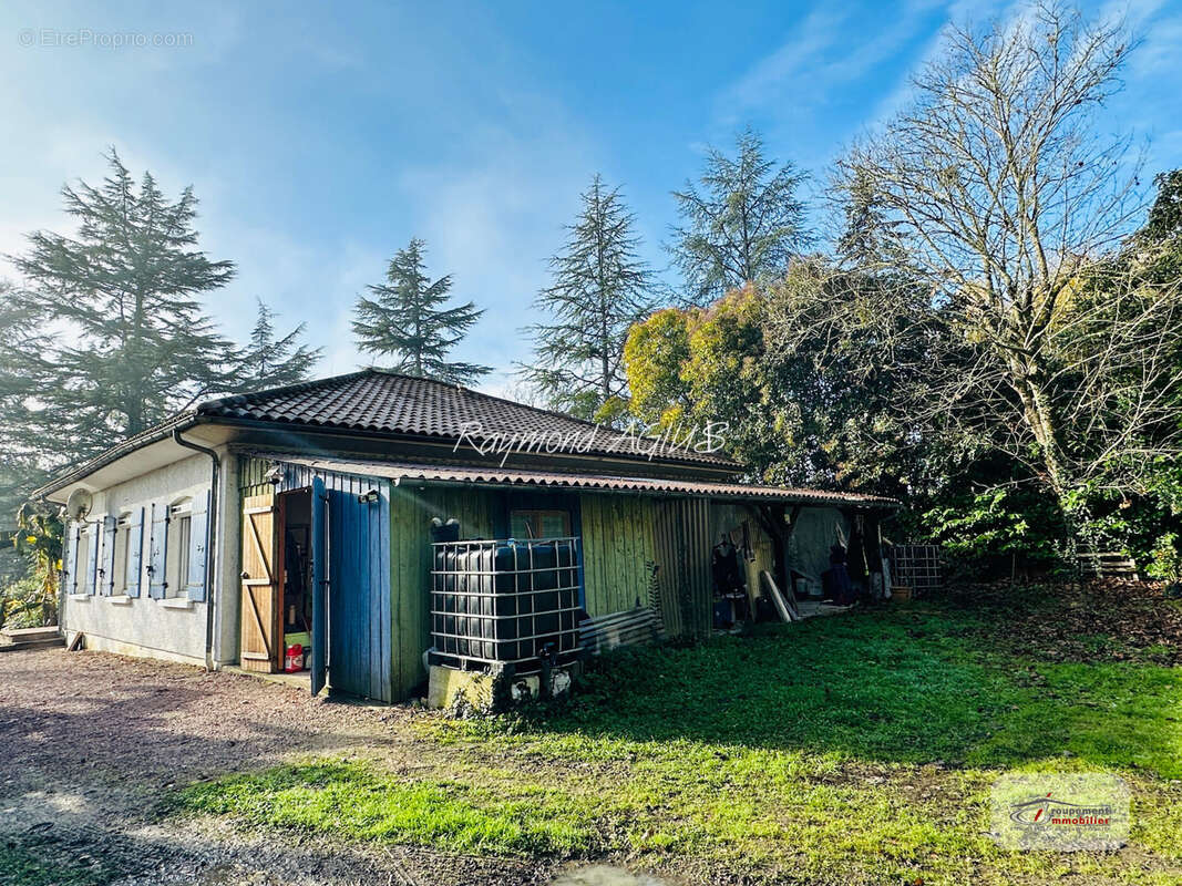 Maison à PORT-SAINTE-FOY-ET-PONCHAPT